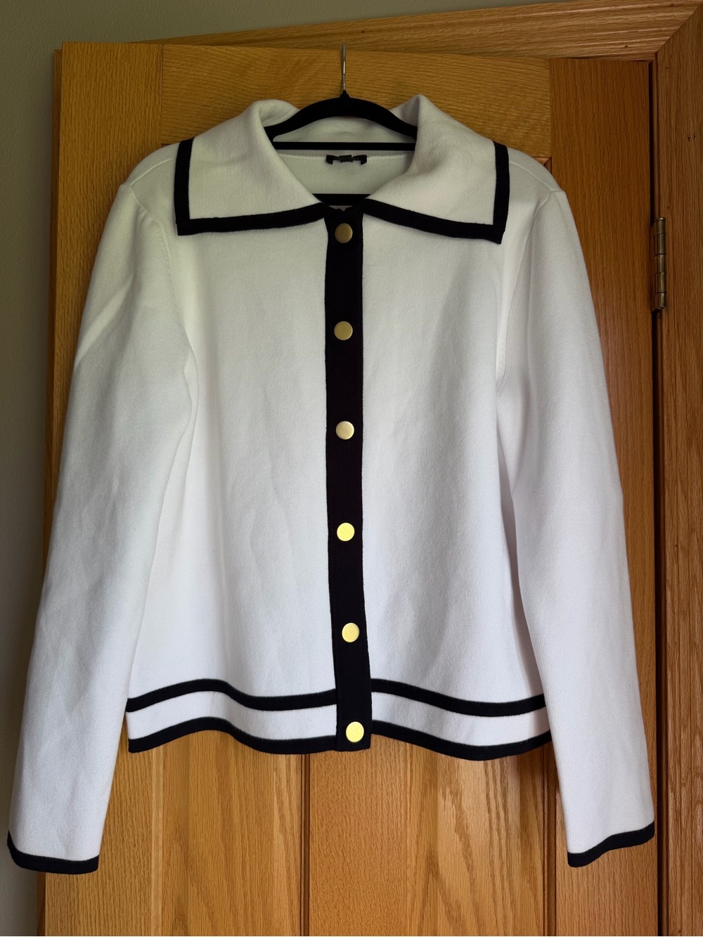 Talbots Medium White Tipped Sailor Collar Cardigan Gold Accent Button Sweater
